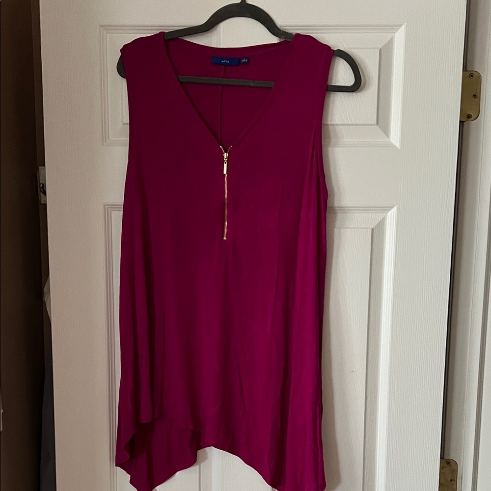 Apt. 9 Magenta Sleeveless Blouse with Zipper